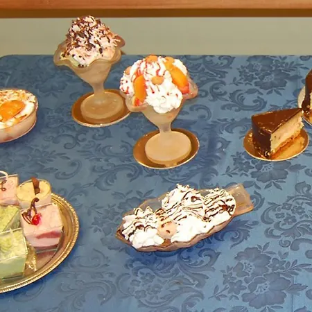 Casa Fruscione Aparthotel Magliano Alfieri